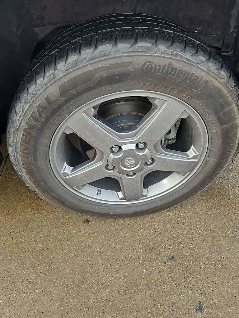 Used 2017 Toyota Sequoia SR5 image 13