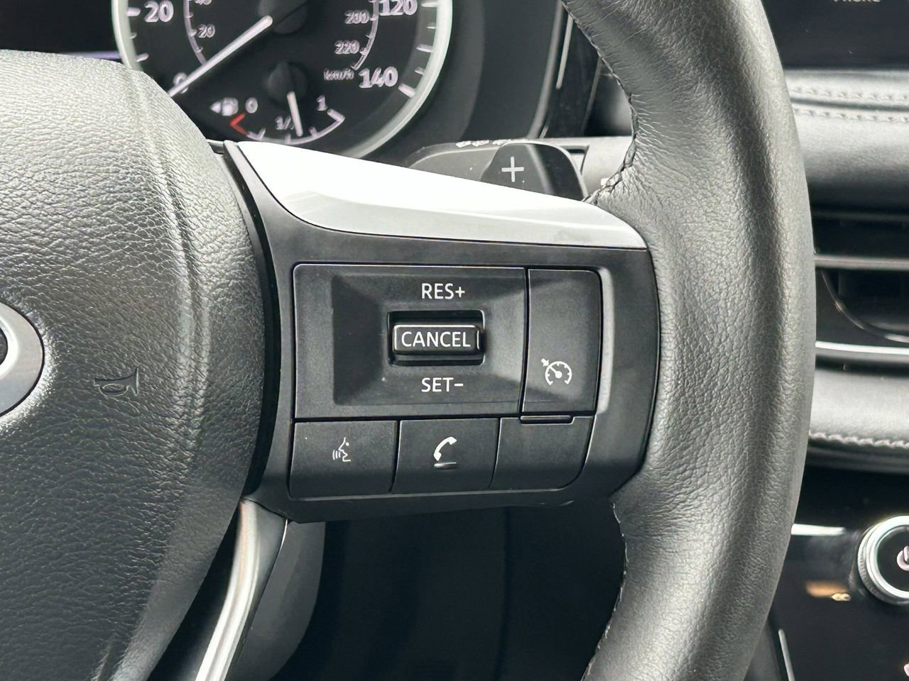 Certified 2025 INFINITI QX60 Pure image 29