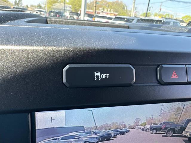 Used 2019 Ford F150 XLT w/ Equipment Group 302A Luxury AWD/4WD image 46