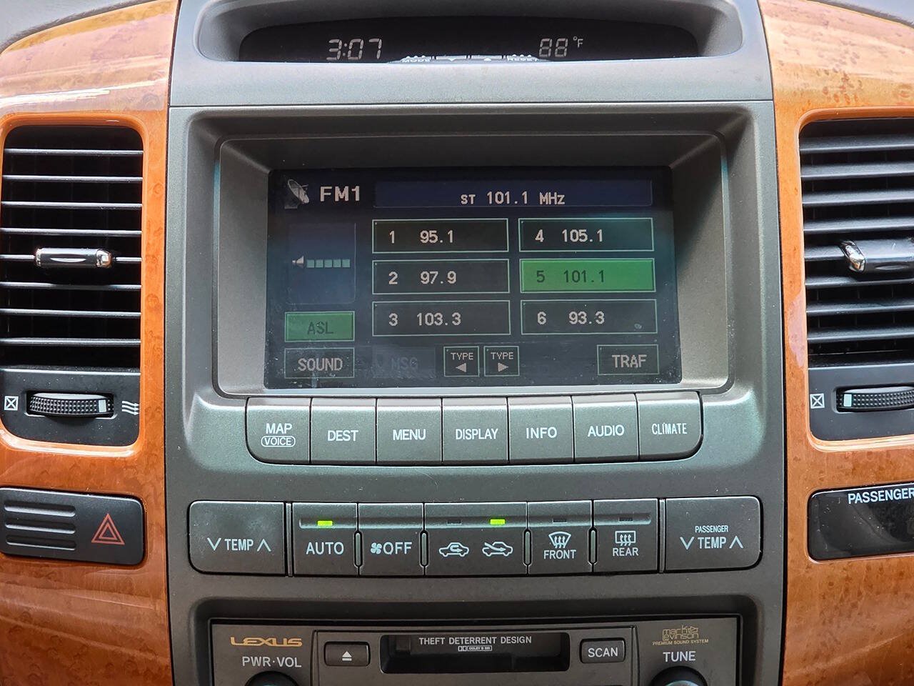 Used 2005 Lexus GX 470 AWD/4WD image 24