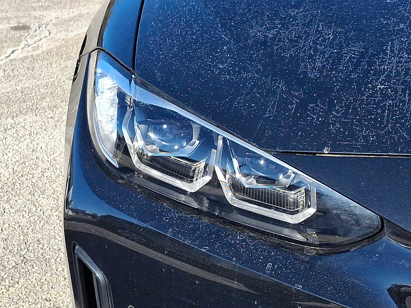 Used 2024 BMW i4 eDrive40 w/ Premium Package RWD image 9