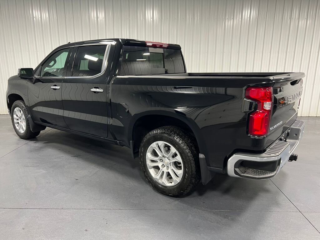 Used 2023 Chevrolet Silverado 1500 LTZ w/ LTZ Premium Package image 21