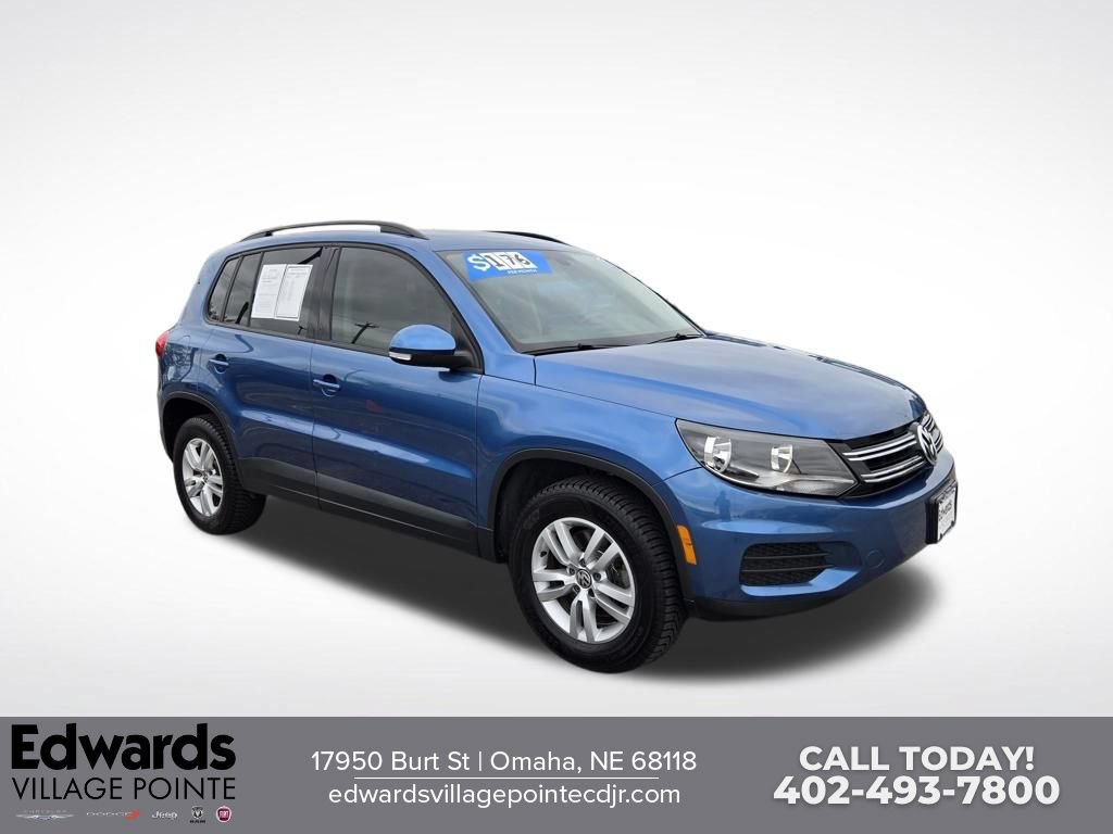 Used 2017 Volkswagen Tiguan S AWD/4WD image 1