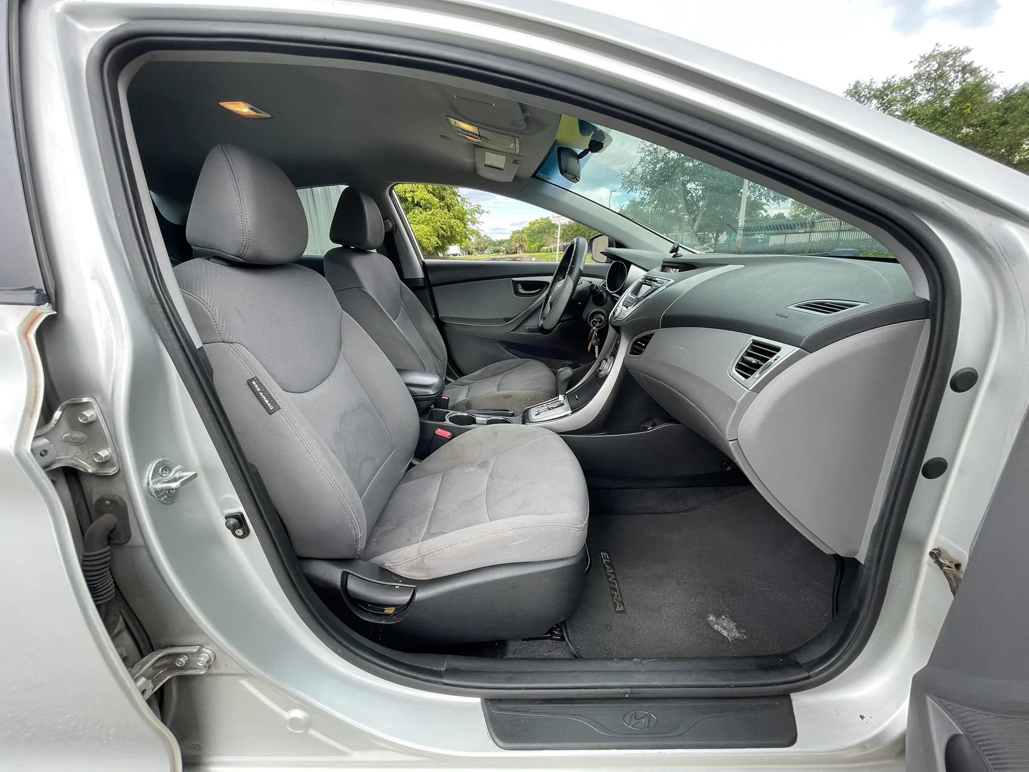 Used 2011 Hyundai Elantra GLS w/ Preferred Equipment Pkg 3 image 25