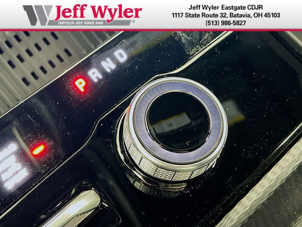 New 2026 Jeep Grand Cherokee Altitude AWD/4WD image 12