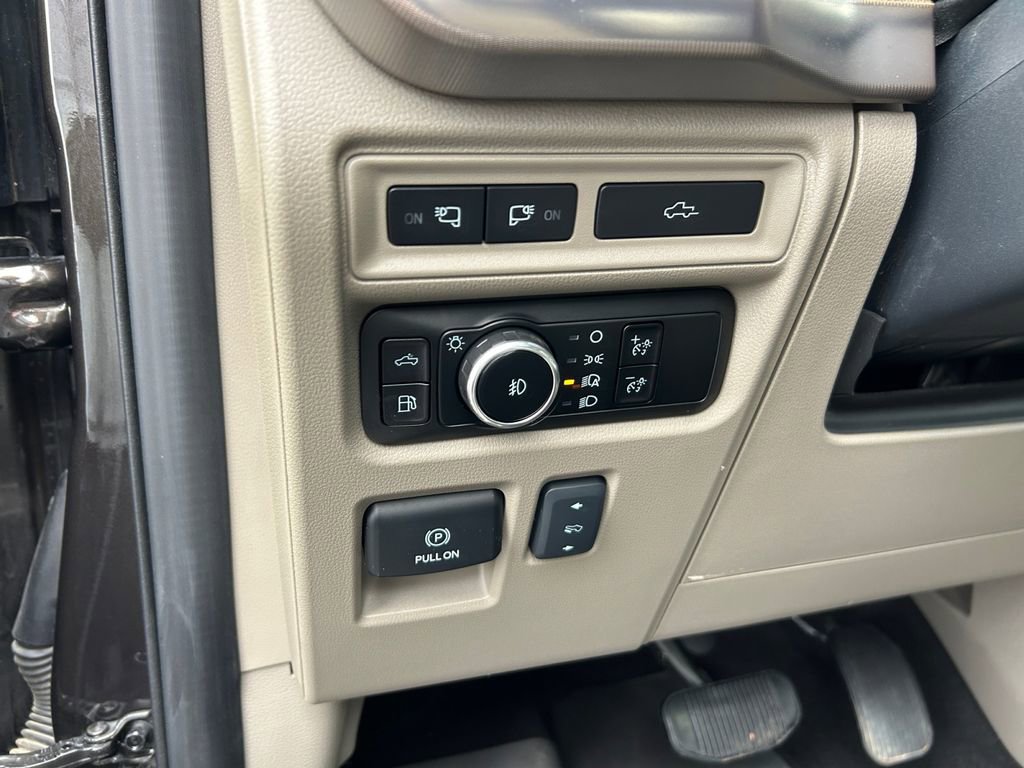 Used 2024 Ford F150 Platinum w/ Equipment Group 703A Plus image 21
