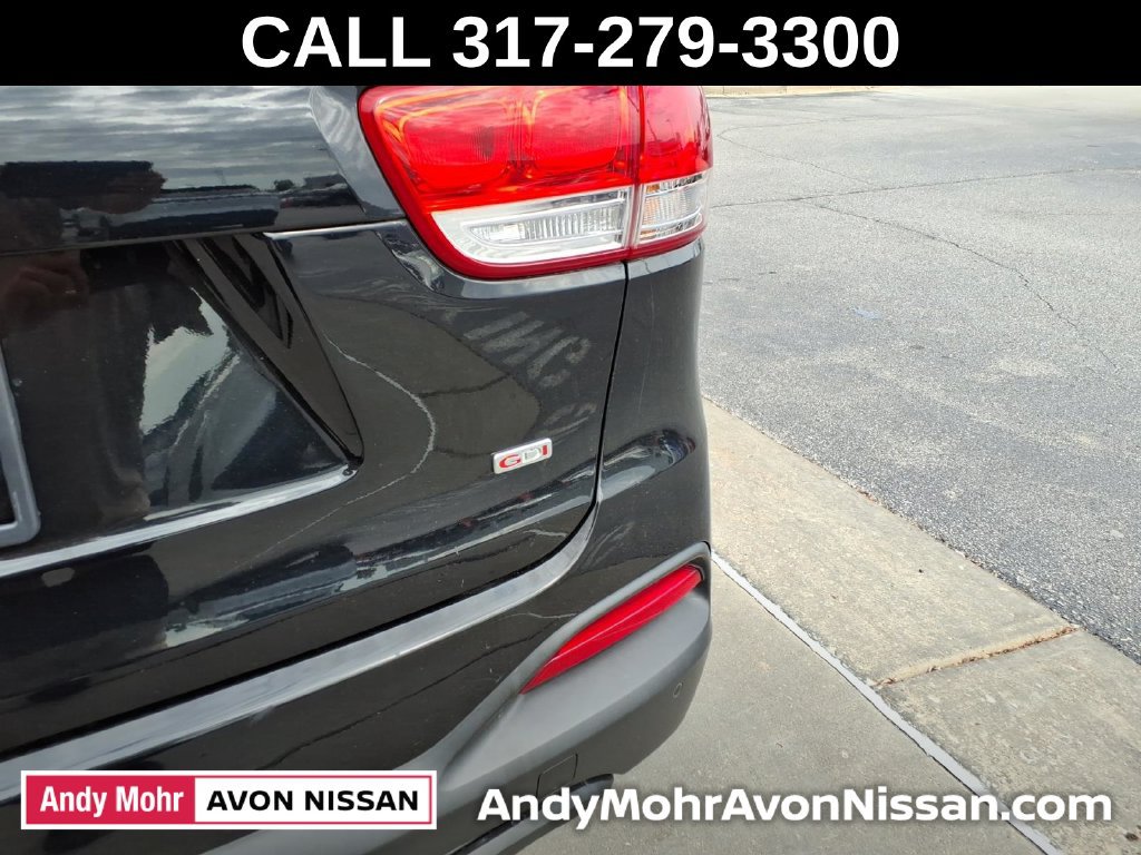 Used 2017 Kia Sorento FWD w/ LX Convenience Package image 12