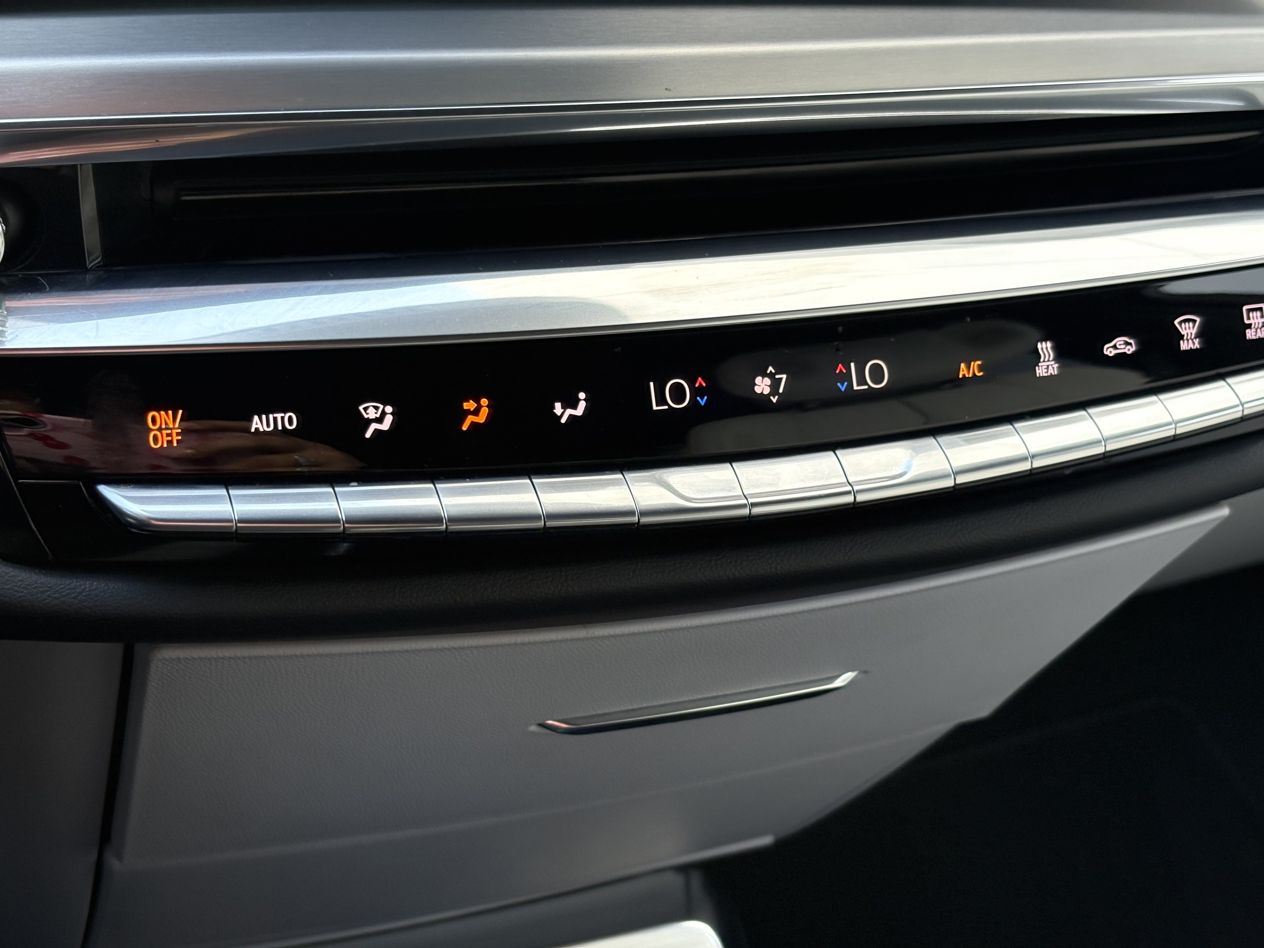 Certified 2024 Cadillac Lyriq Luxury RWD image 26