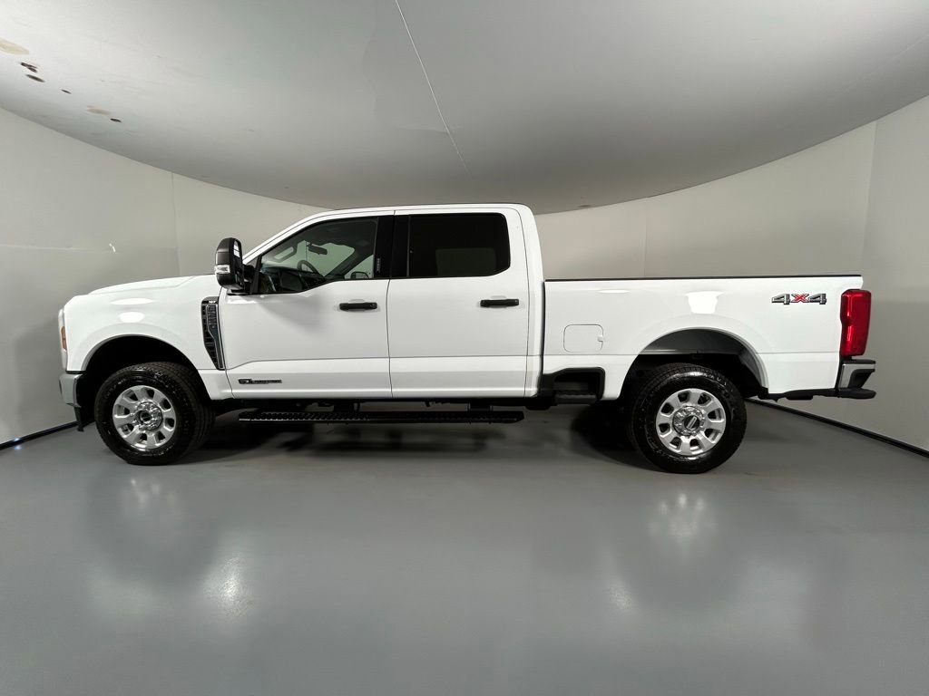 Used 2024 Ford F250 XLT image 4