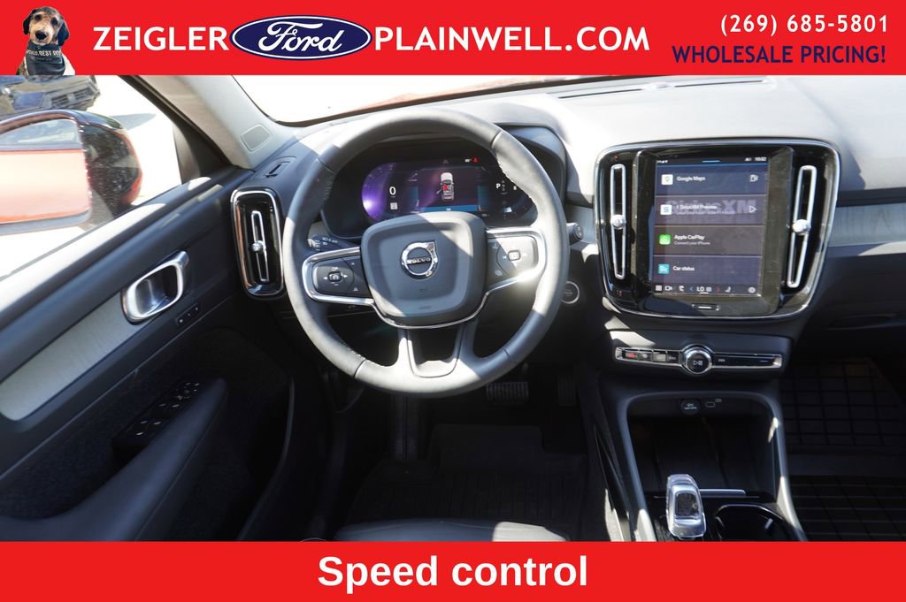 Used 2023 Volvo XC40 B5 Plus w/ Protection Package Premier image 13