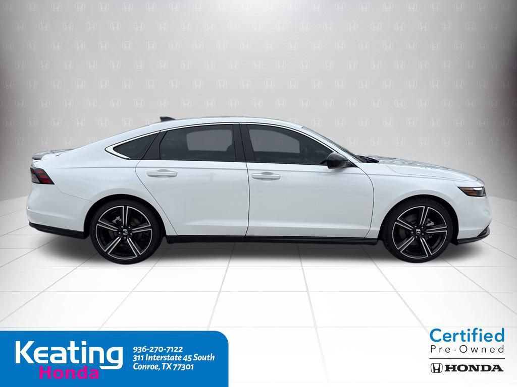 Used 2025 Honda Accord Sport image 3