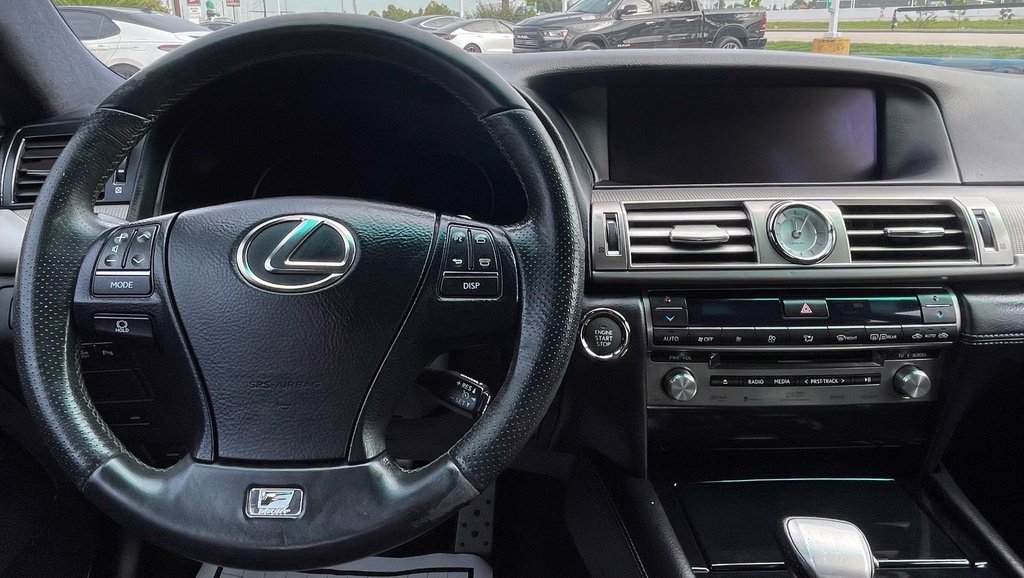 Used 2014 Lexus LS 460 w/ F Sport Package RWD image 15