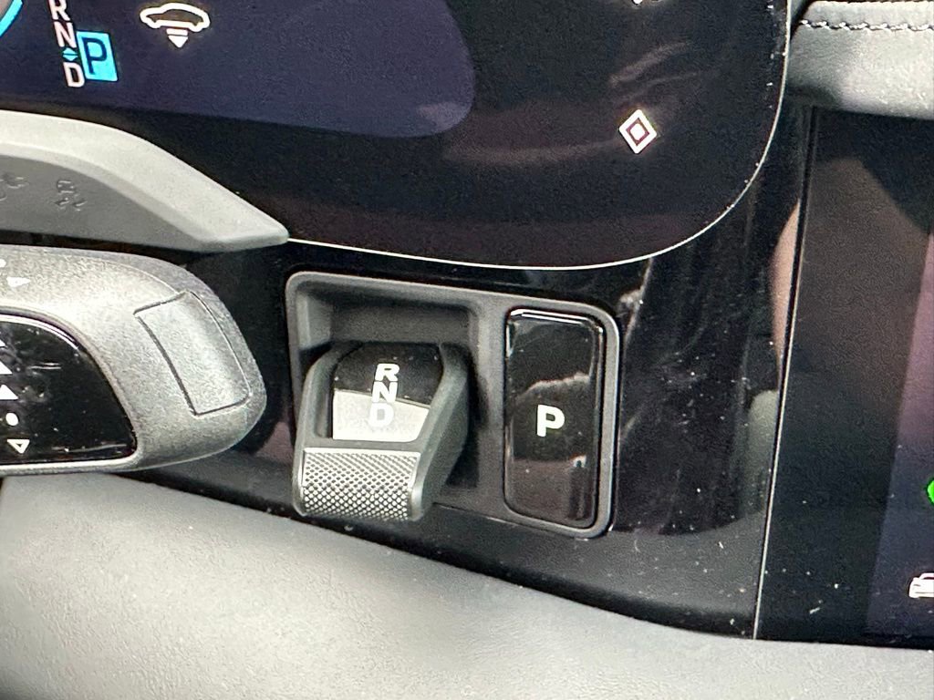 Used 2026 Porsche Taycan 4S image 35