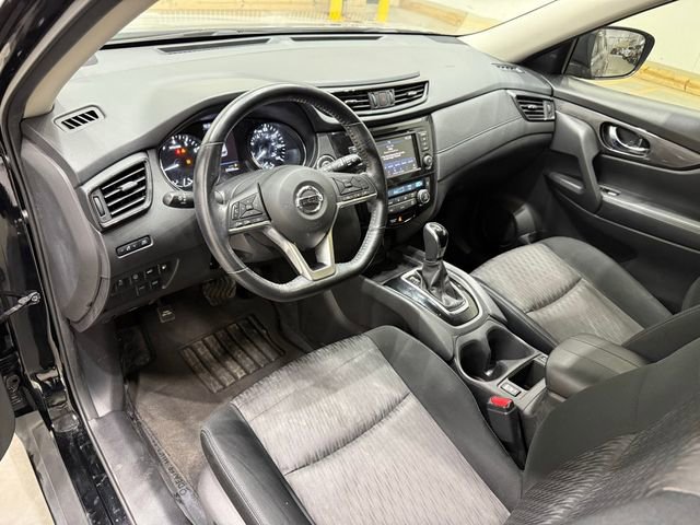 Used 2019 Nissan Rogue SV FWD image 36