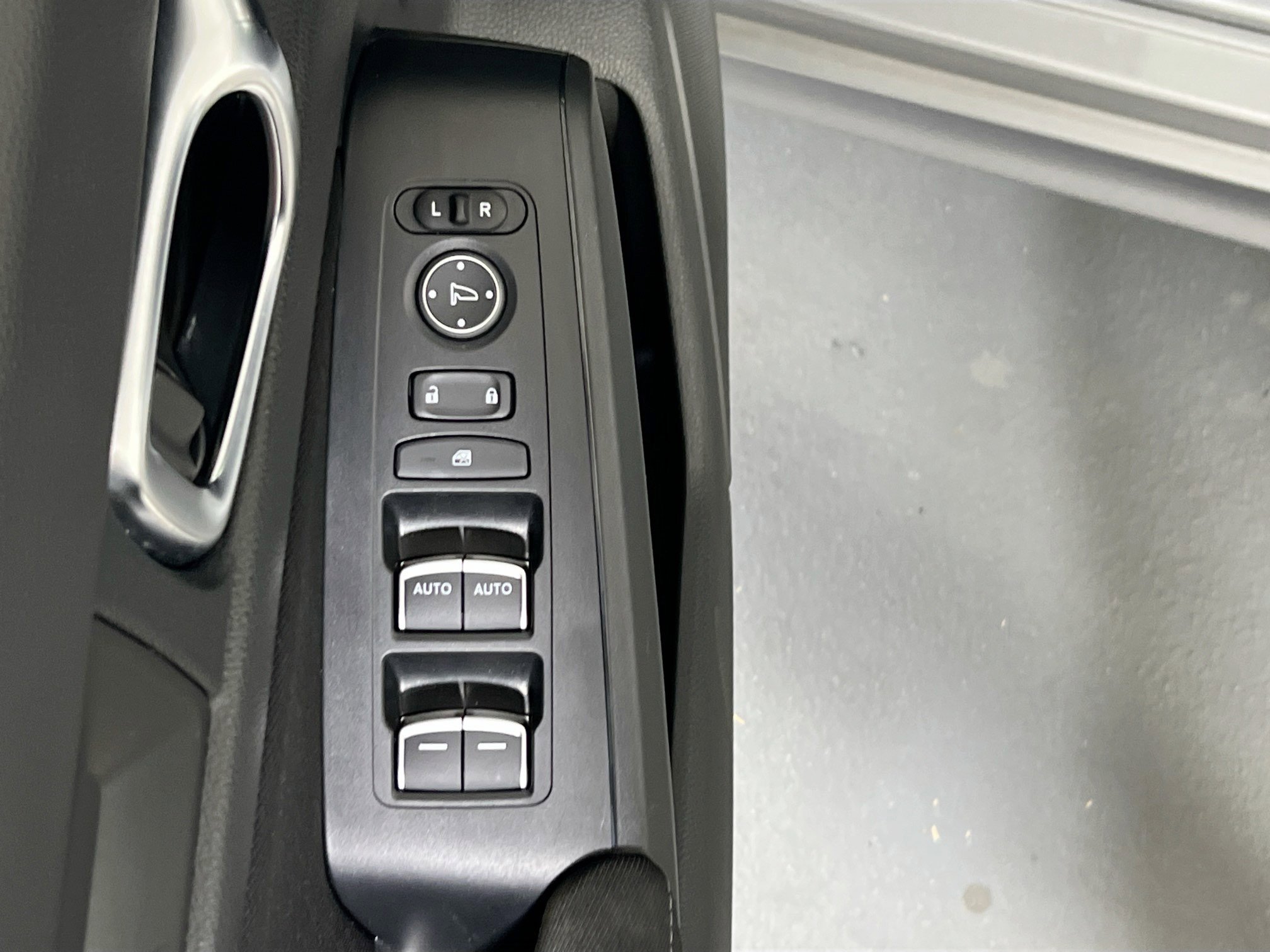 Used 2022 Honda Civic Sport image 17