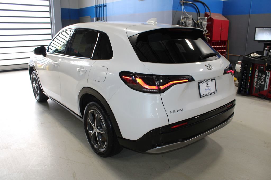 Certified 2025 Honda HR-V EX-L image 40
