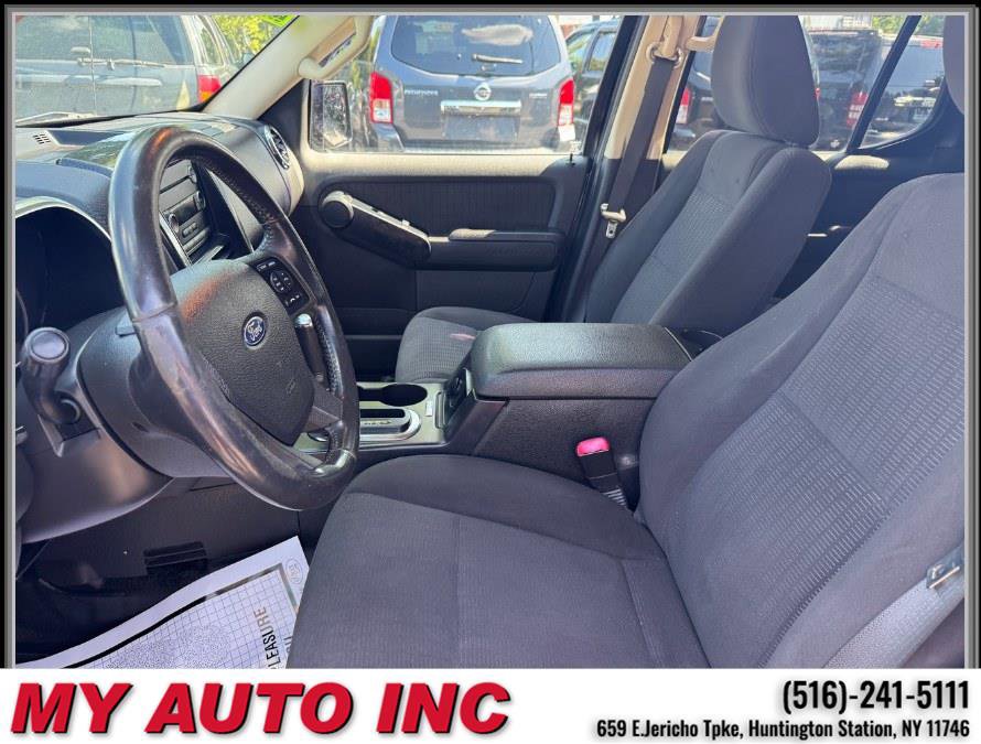 Used 2010 Ford Explorer Sport Trac XLT image 22