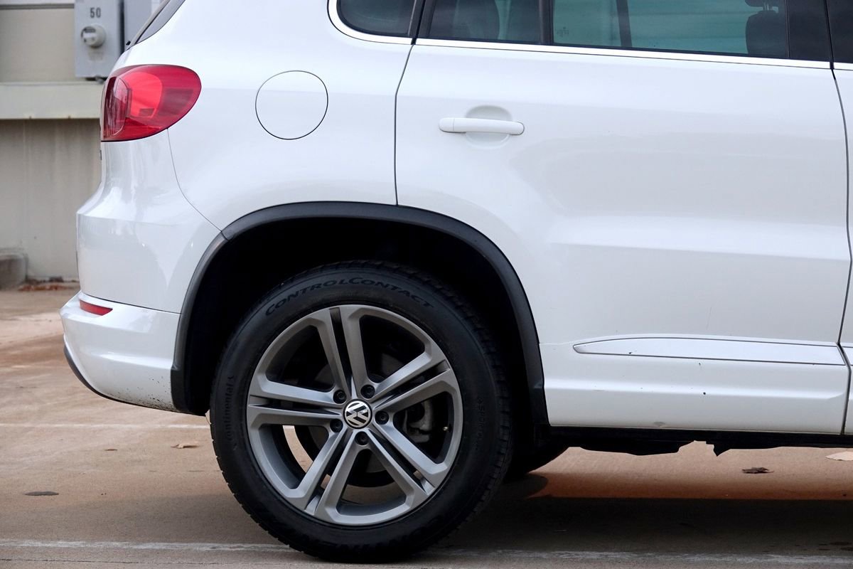 Used 2017 Volkswagen Tiguan Sport image 27