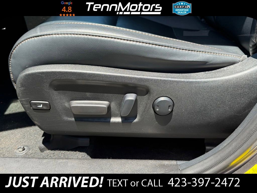 Used 2019 Toyota Highlander XLE AWD/4WD image 11