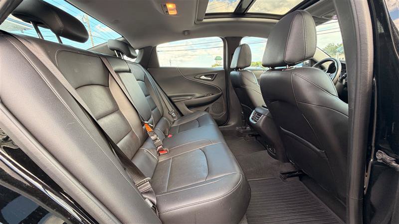 Used 2018 Chevrolet Malibu Premier w/ Premier Sun and Wheel Package FWD image 42