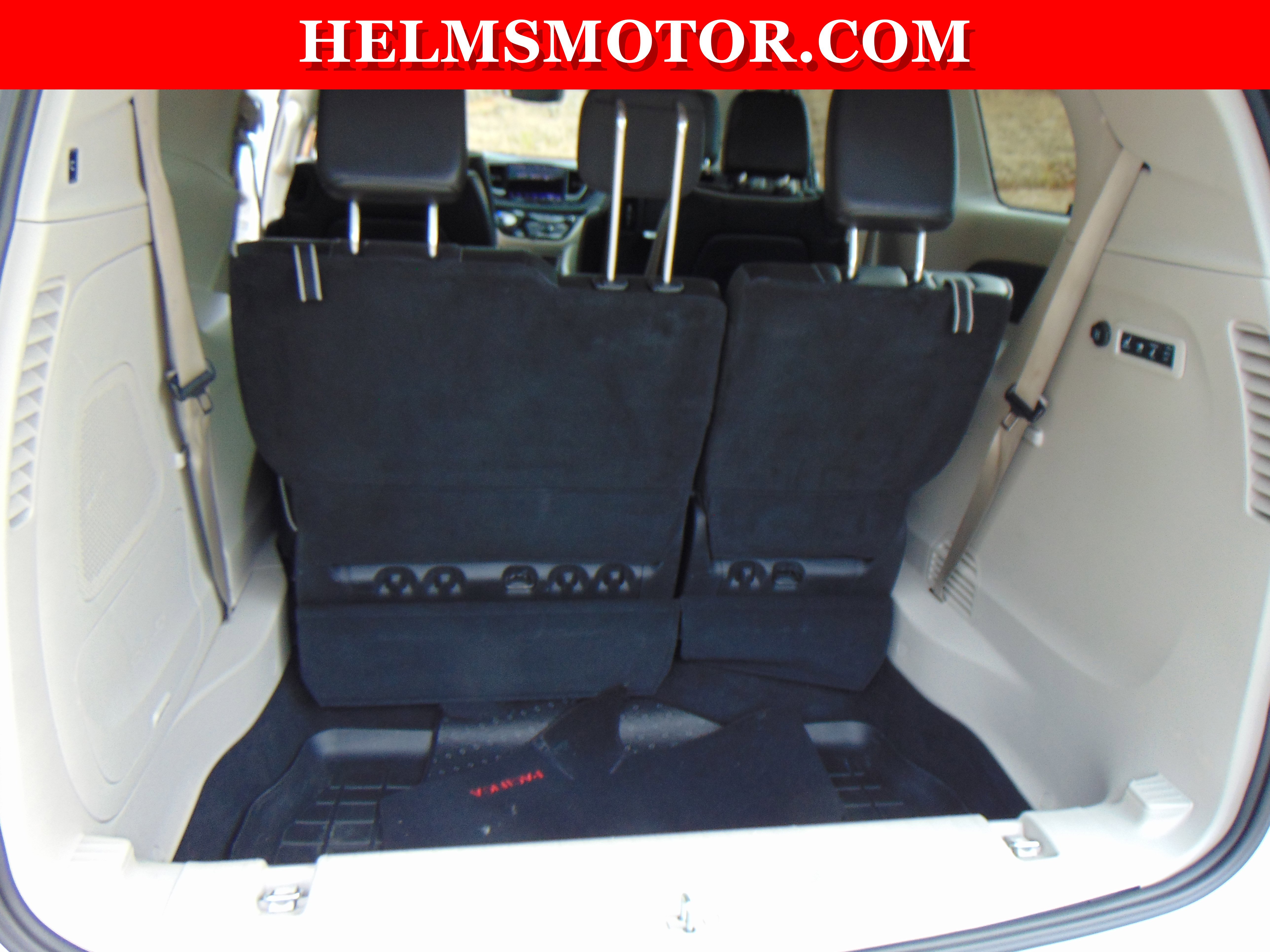 Certified 2022 Chrysler Pacifica Limited w/ Uconnect Theater Family Group image 49