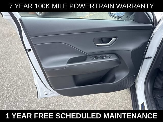 Used 2024 Hyundai Kona Limited AWD/4WD image 13