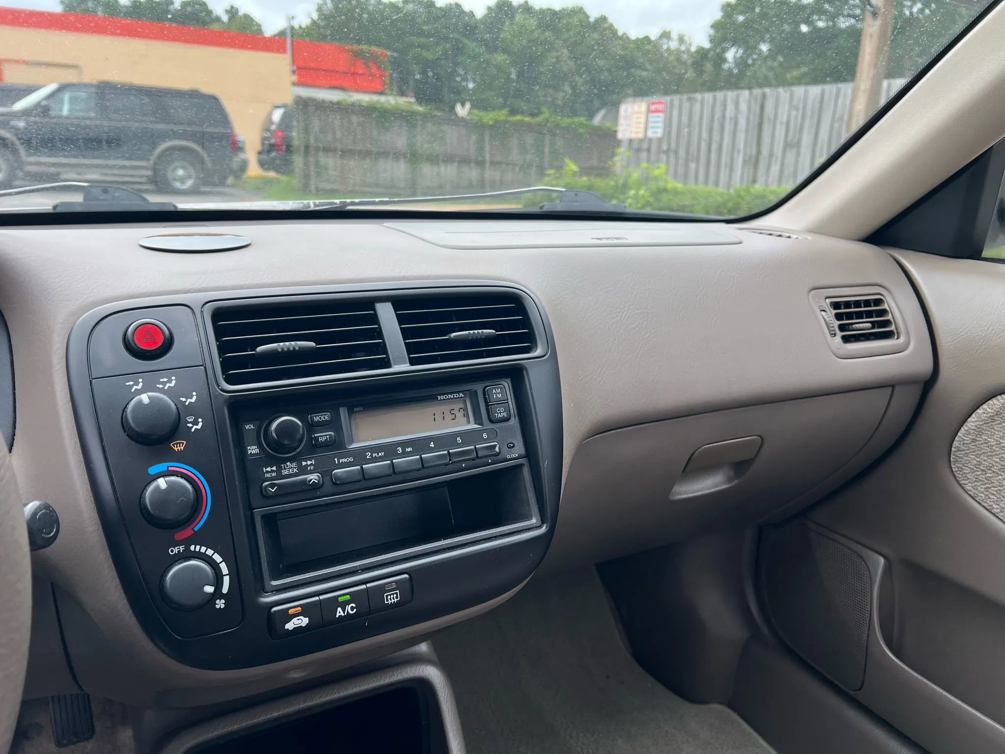 Used 2000 Honda Civic LX image 11