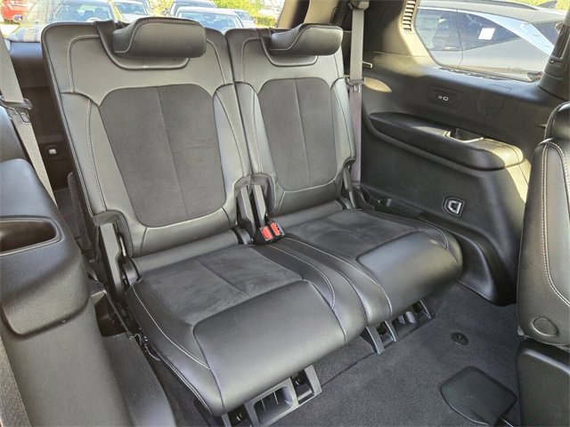 Used 2022 Jeep Grand Cherokee L Laredo image 16