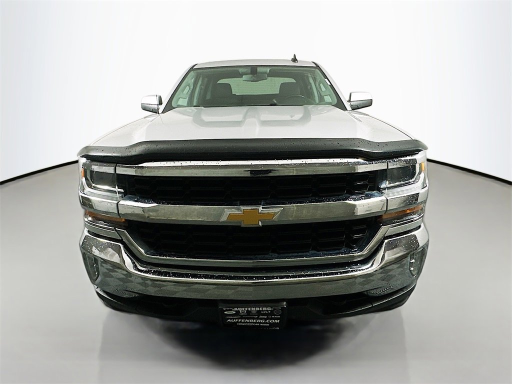 Used 2018 Chevrolet Silverado 1500 LT w/ All Star Edition image 2