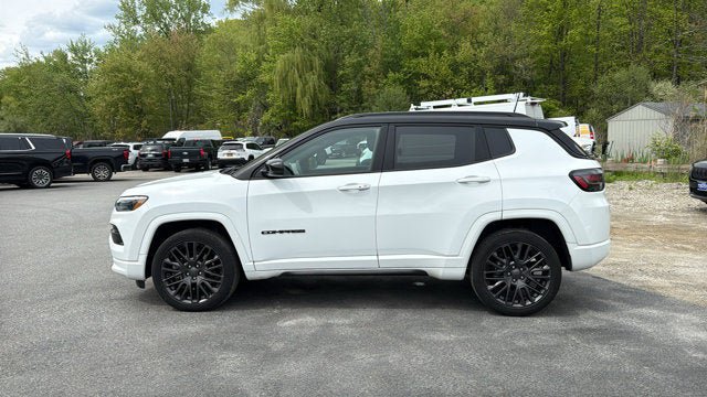 Certified 2023 Jeep Compass High Altitude AWD/4WD image 4
