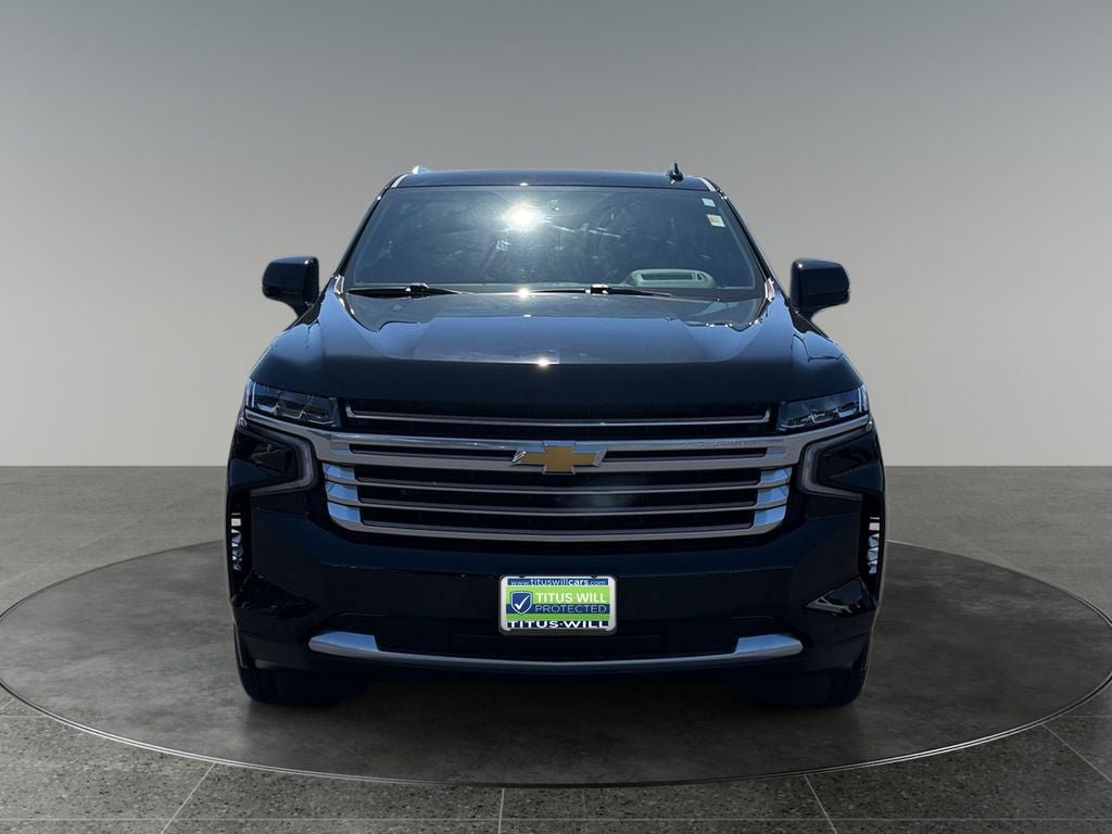 Used 2023 Chevrolet Tahoe High Country w/ Premium Package 2 AWD/4WD image 2