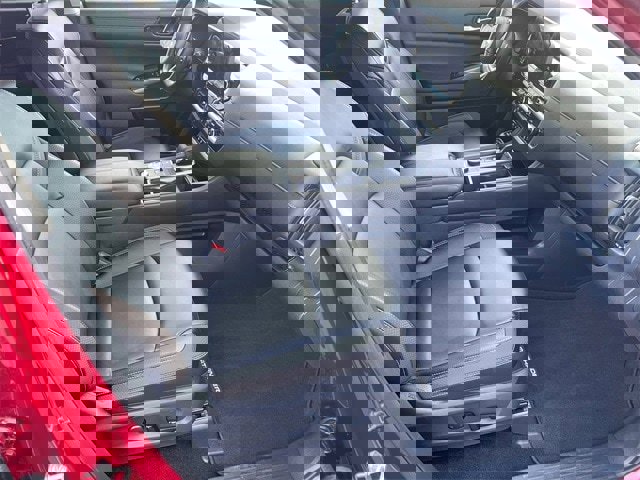 Certified 2025 Nissan Pathfinder SL w/ Black Appearance Package image 15