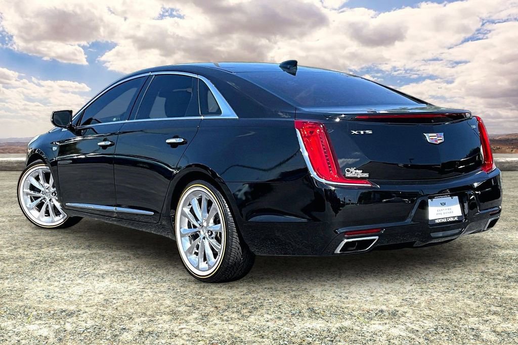 Used 2019 Cadillac XTS Luxury image 4