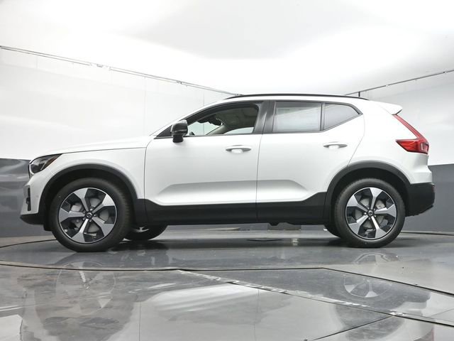 New 2026 Volvo XC40 B5 Plus w/ Protection Package Premier image 36