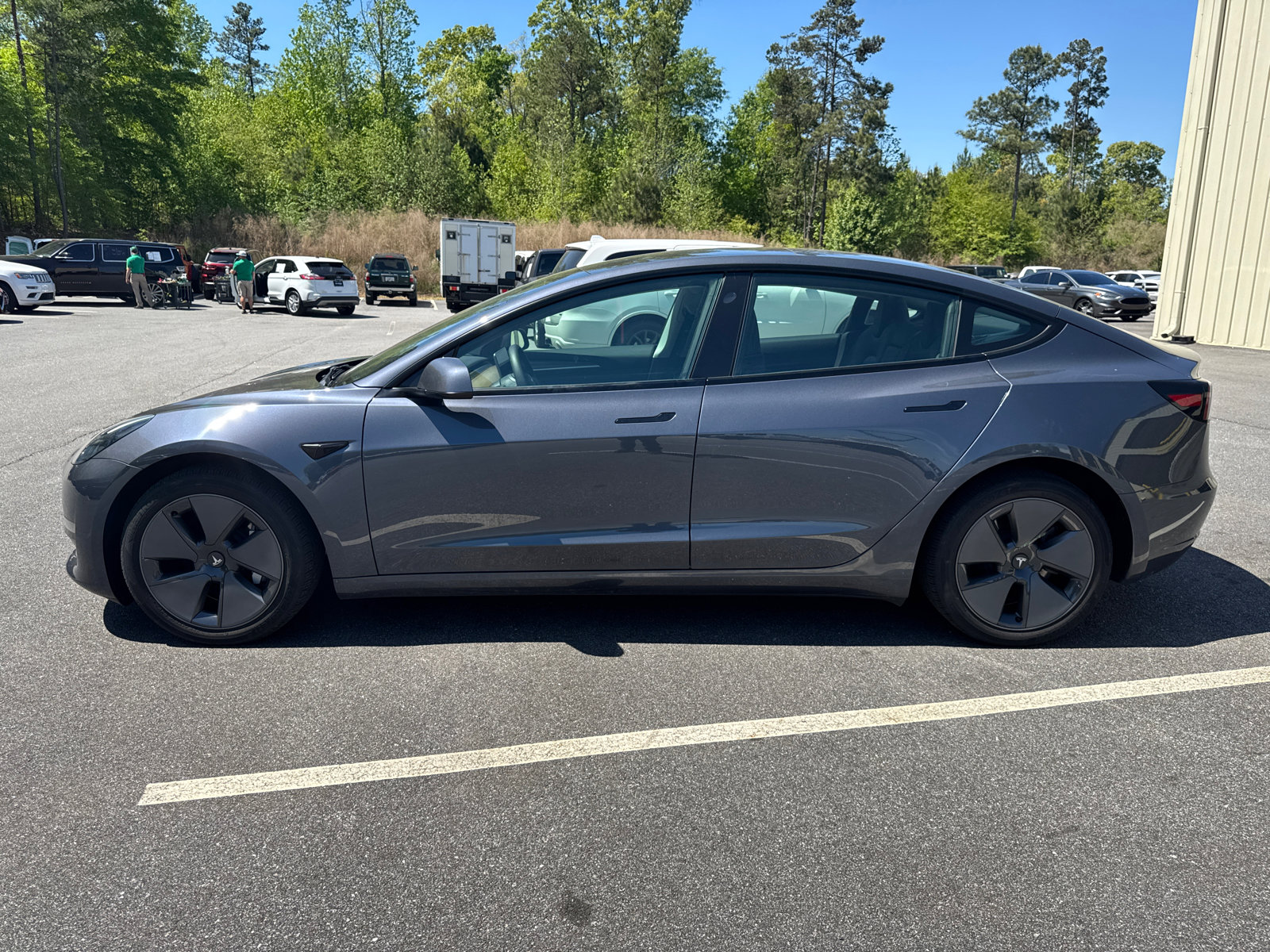 Used 2023 Tesla Model 3 Standard Range RWD image 8