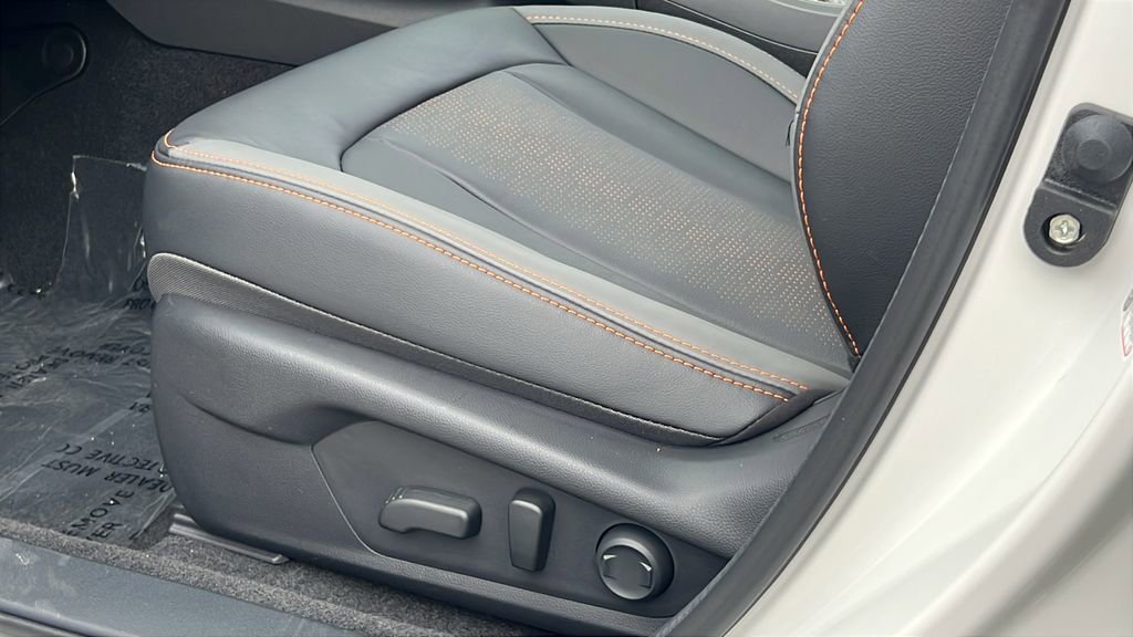 New 2025 Subaru Crosstrek 2.5i Limited image 17