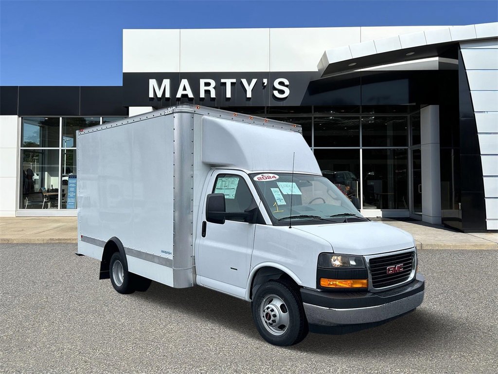 New 2024 GMC Savana 3500 w/ Power Convenience Package