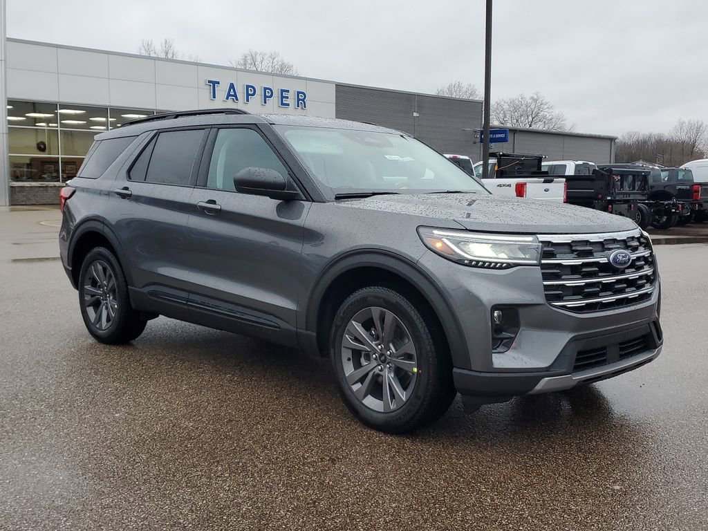 New 2026 Ford Explorer Active w/ Active Comfort Package image 2