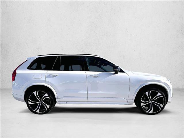 Used 2020 Volvo XC90 T5 R-Design image 5