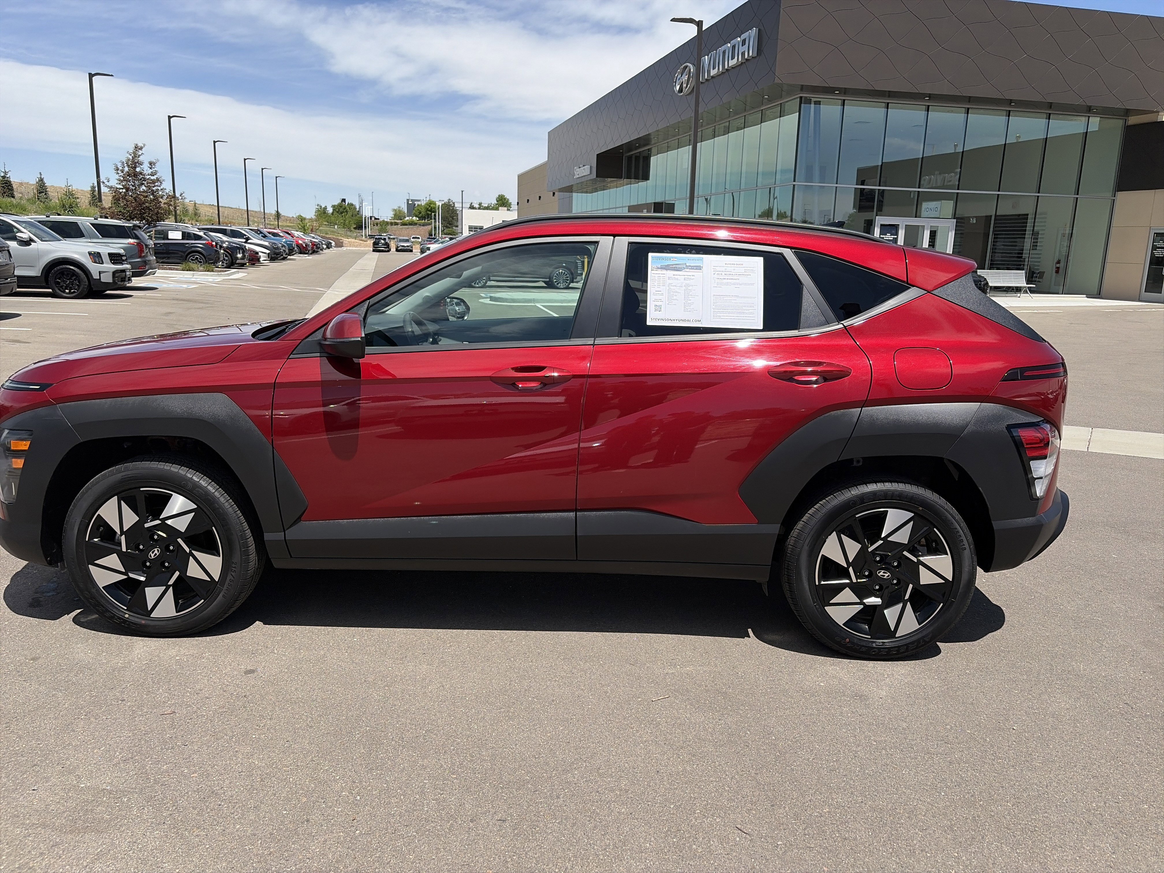 Certified 2024 Hyundai Kona SEL AWD/4WD image 8