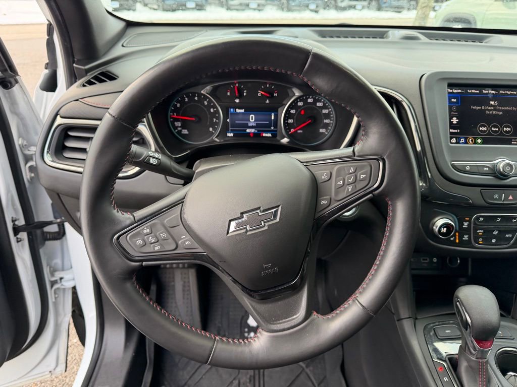 Used 2022 Chevrolet Equinox RS w/ LPO, Floor Liner Package image 12