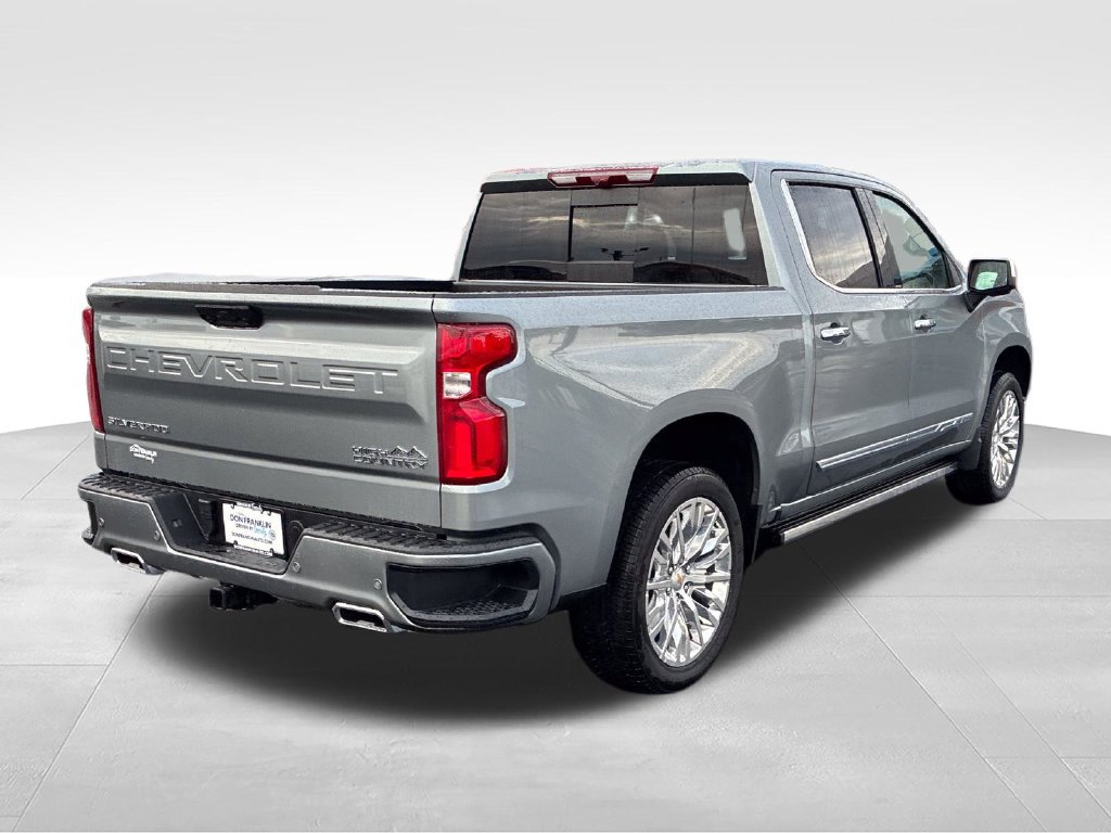New 2026 Chevrolet Silverado 1500 High Country w/ Technology Package AWD/4WD image 5