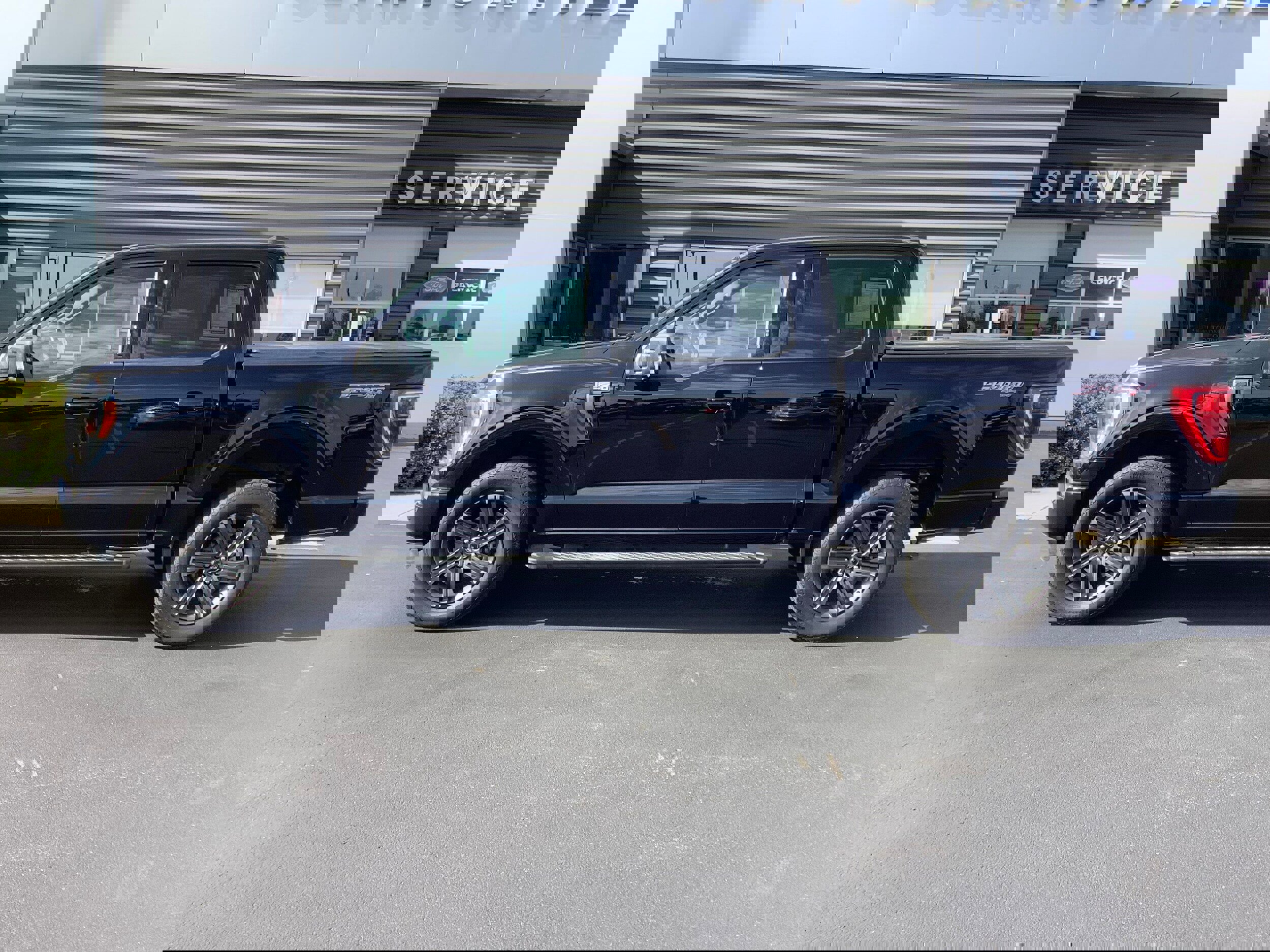 Used 2023 Ford F150 Lariat w/ Equipment Group 502A High image 2