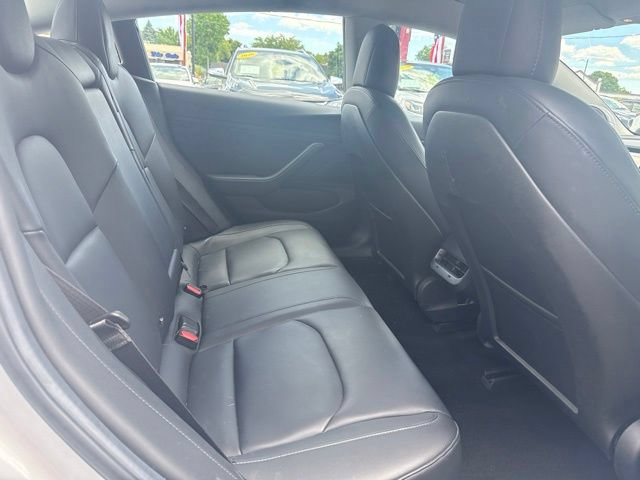 Used 2018 Tesla Model 3 Long Range RWD image 18