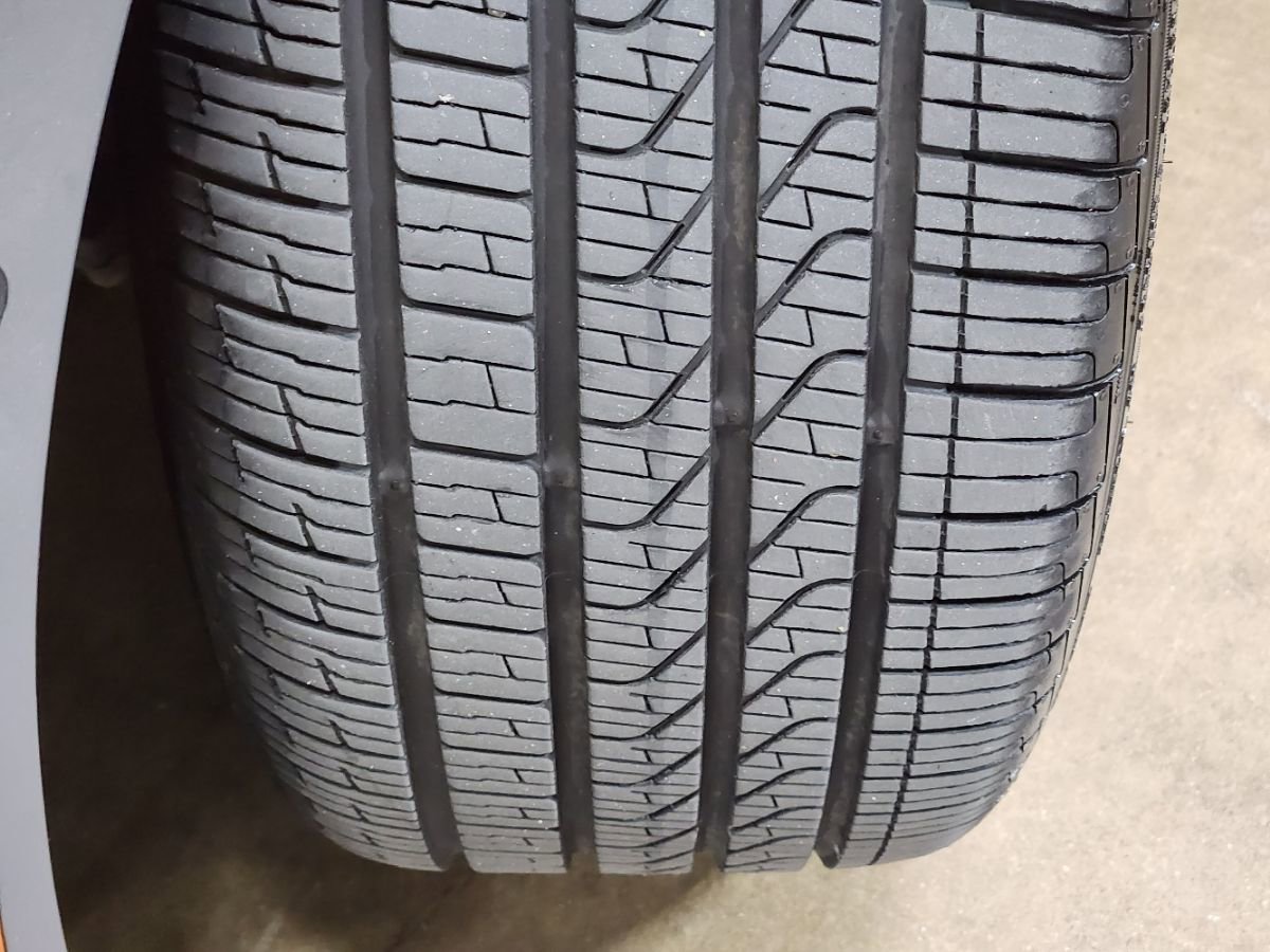 Used 2025 BMW M240i Coupe w/ Premium Package image 28