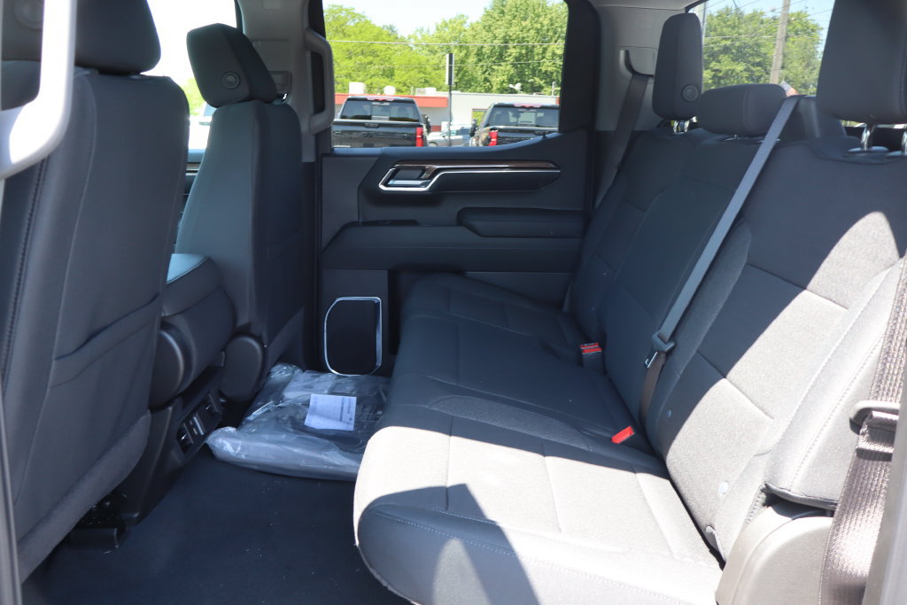 New 2026 Chevrolet Silverado 1500 LT AWD/4WD image 17