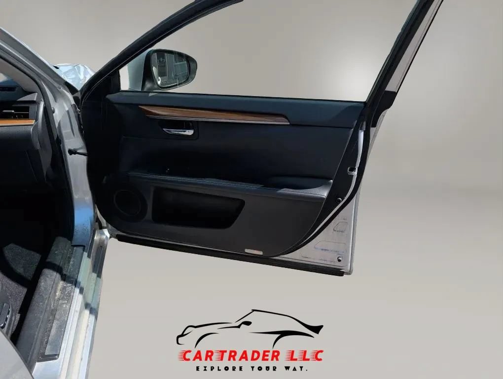 Used 2013 Lexus ES 300h w/ Luxury Pkg FWD image 18