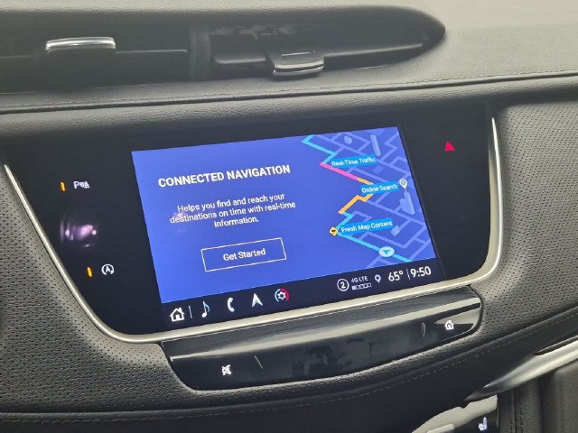 Used 2024 Cadillac XT5 Premium Luxury w/ LPO, Floor Liner Package AWD/4WD image 15