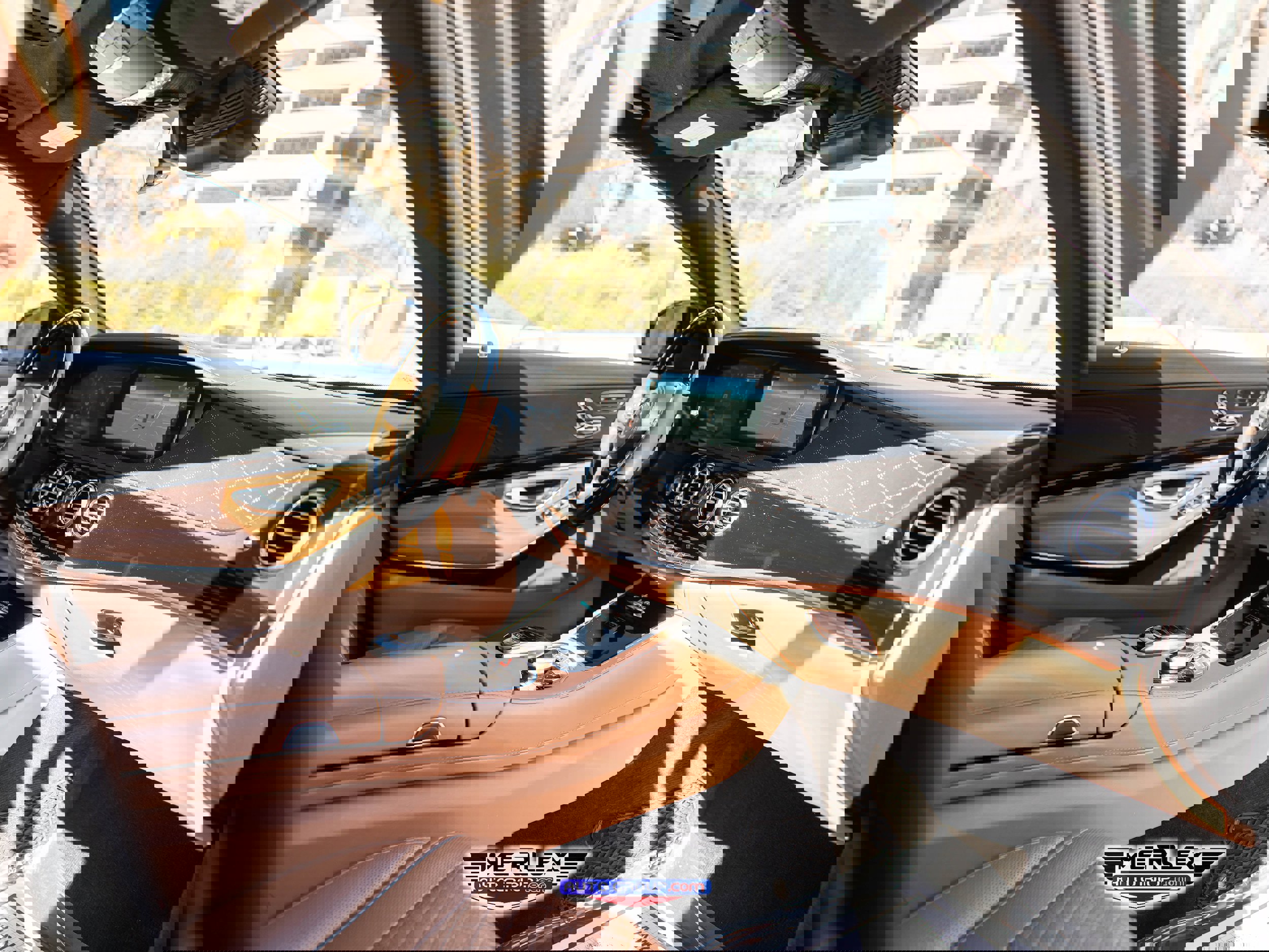 Used 2019 Mercedes-Benz S 560 4MATIC Sedan w/ Premium Package image 15