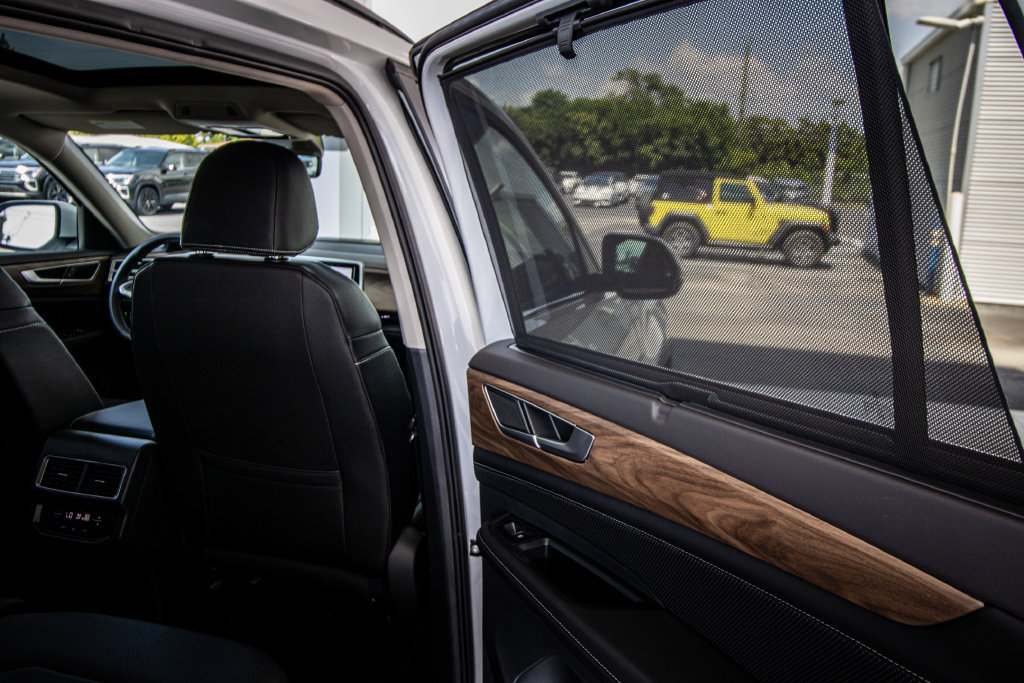 New 2026 Volkswagen Atlas SE FWD image 17